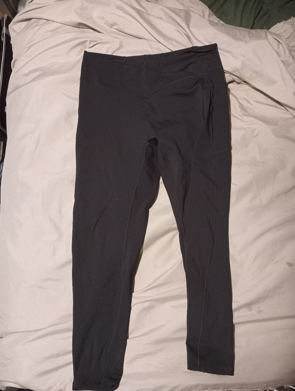 Harlara SoftlyZero™ Plush Thermal High Waisted Crossover Pocket Yoga Leggings